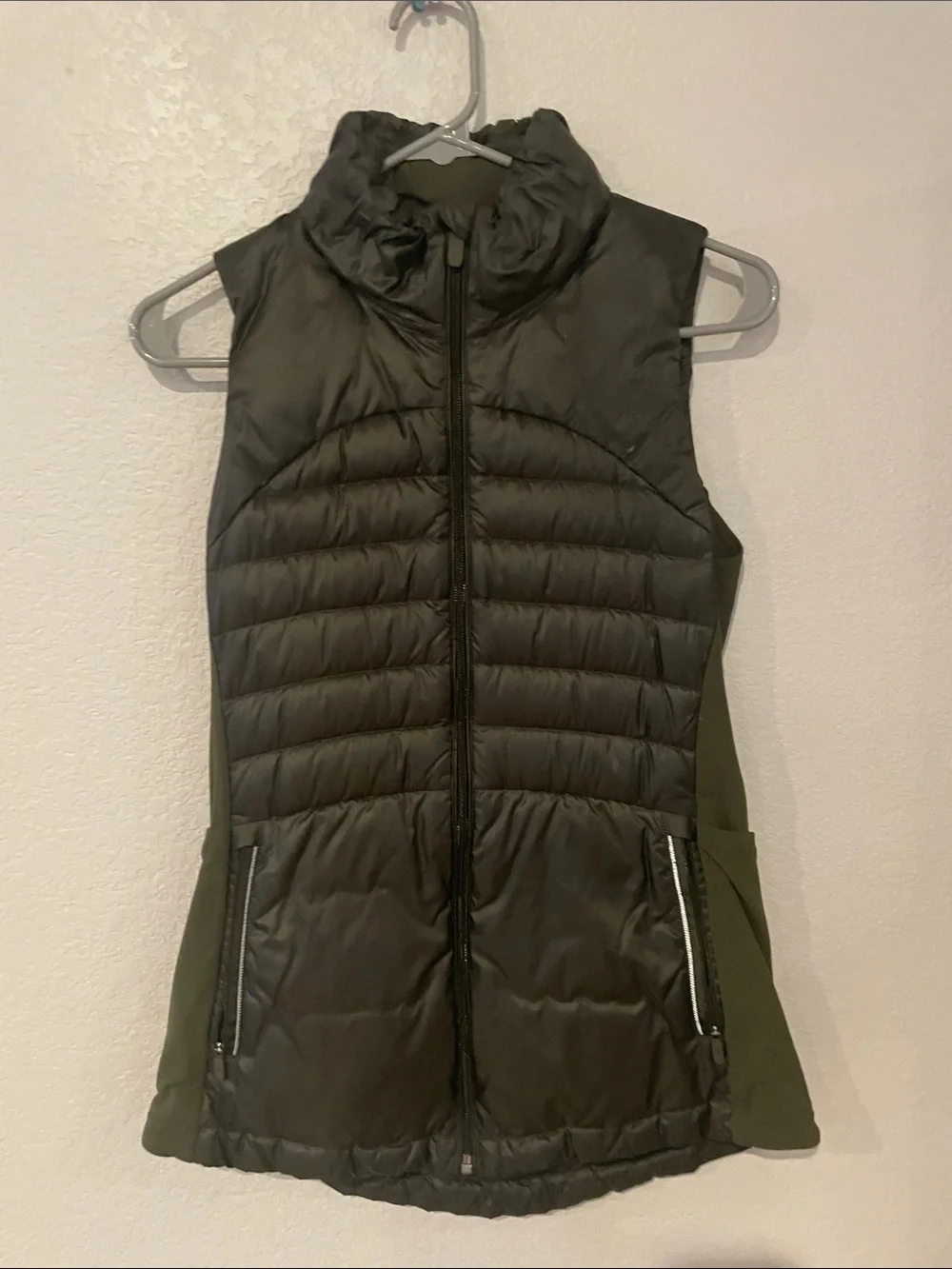 lululemon athletica Olive Green Quilted Puffer Vest